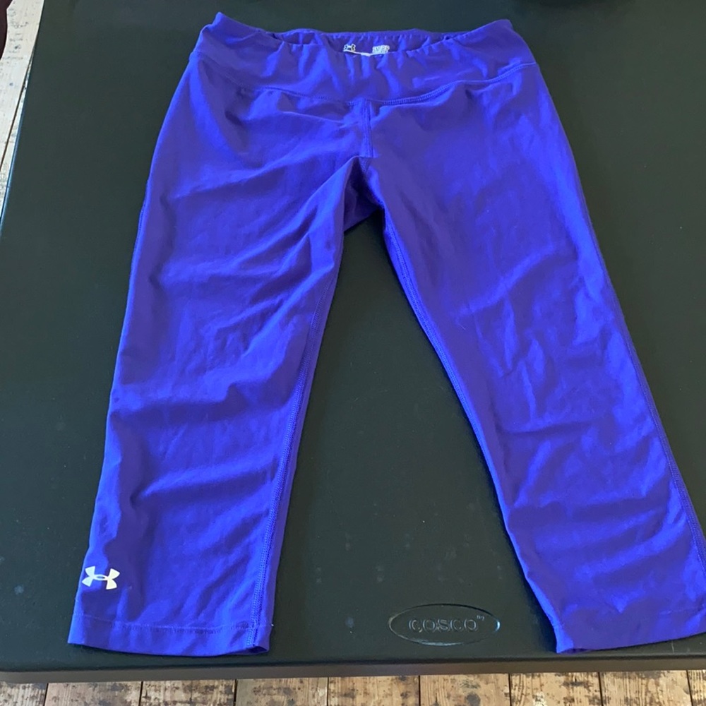 Under armour crop leggings